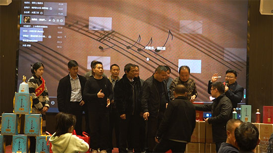 透過(guò)品鑒會(huì)看飛天王子酒業(yè) “醬酒新領(lǐng)秀”有料 透過(guò)品鑒會(huì)看飛天王子酒業(yè) “醬酒新領(lǐng)秀”有料